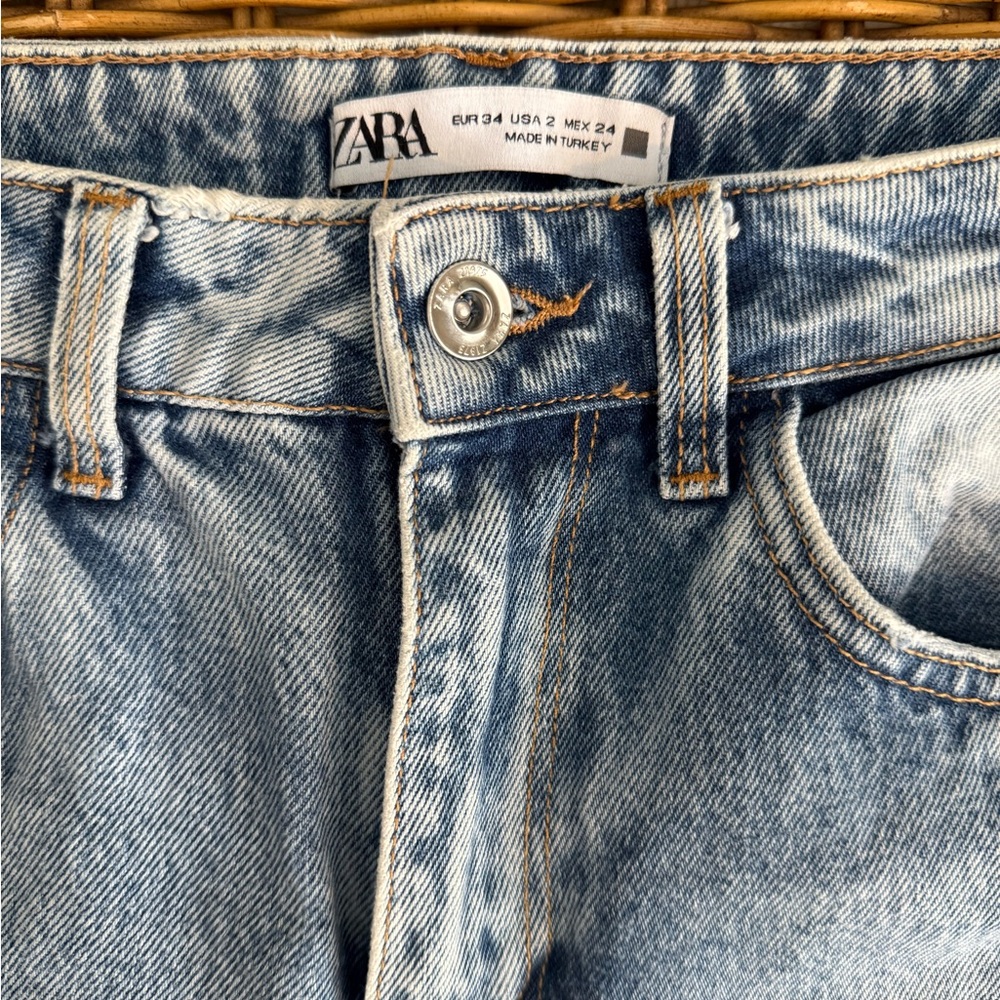Zara High Rise Straight Jeans